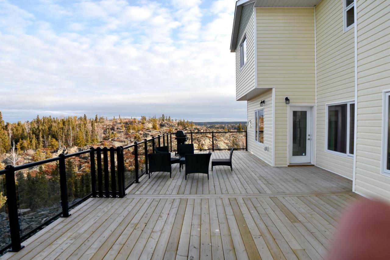 Aurora Guest house Yellowknife Extérieur photo